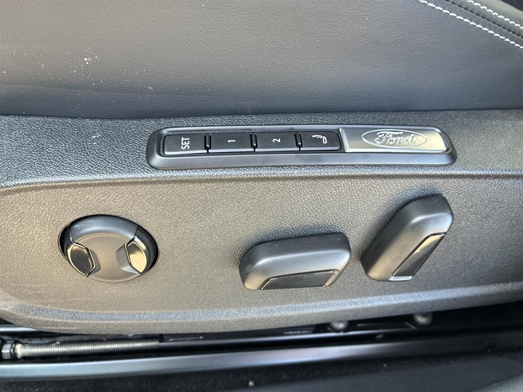 Ford Explorer UR Premium billede 7