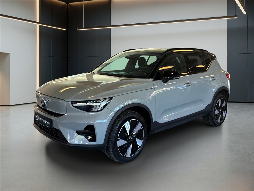 Volvo XC40 Plus