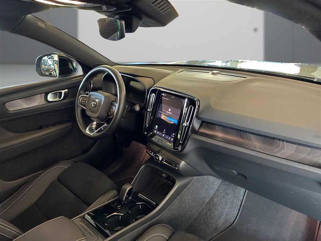 Volvo XC40 Plus billede 8
