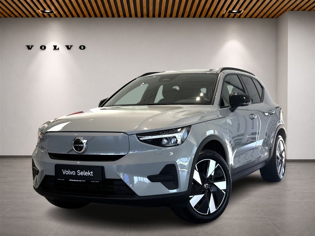 Volvo EX40 Core