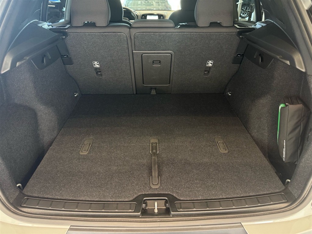Volvo EX40 Core billede 10