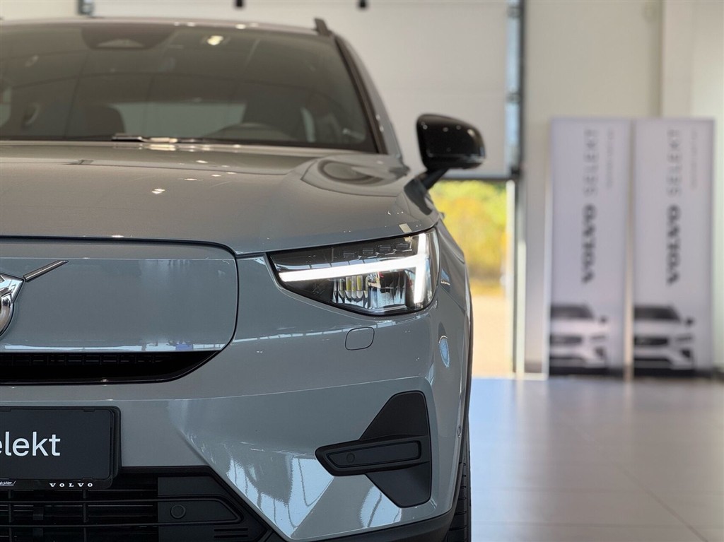 Volvo EX40 Core billede 23