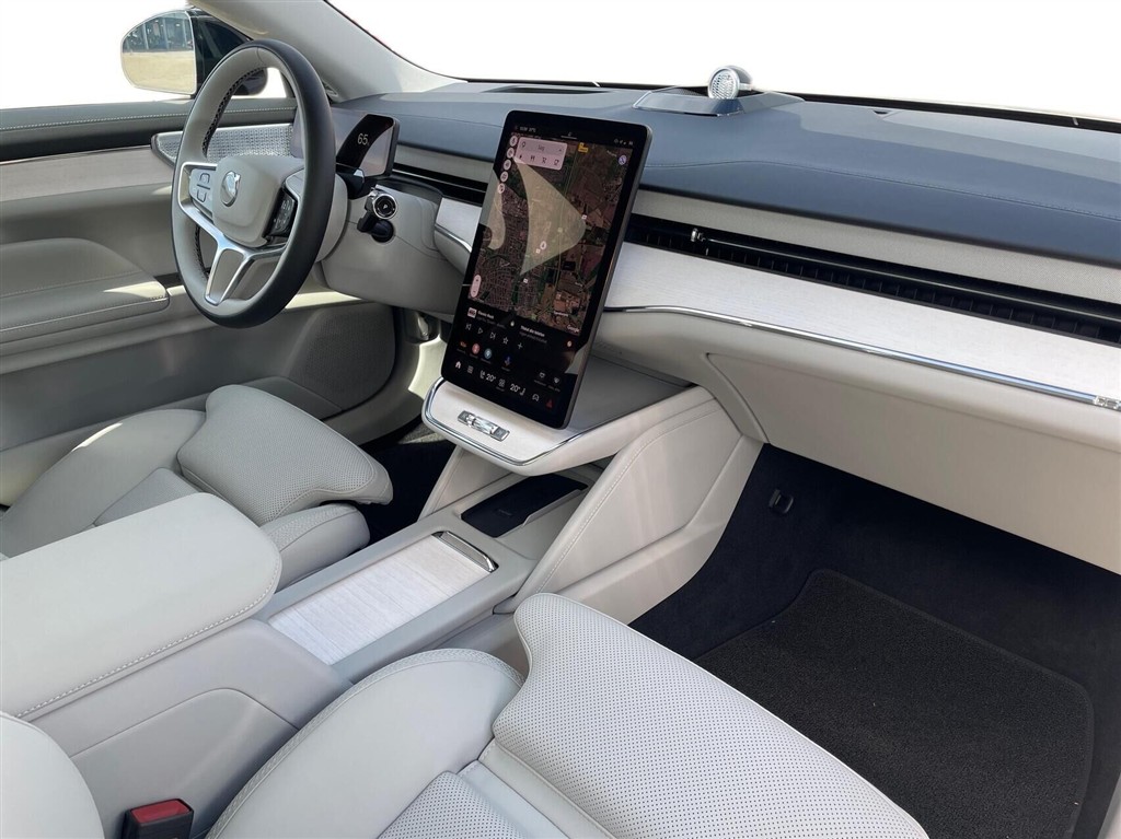 Volvo ES90 Ultra billede 10