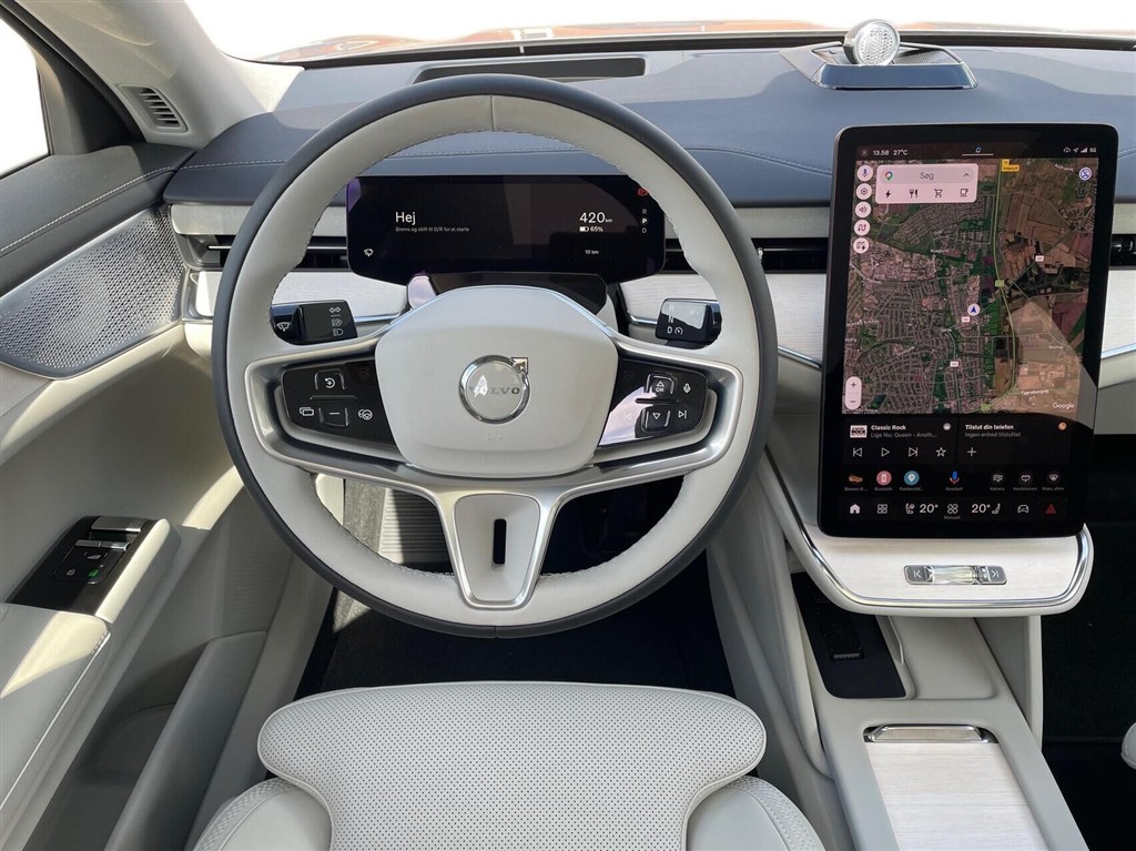 Volvo ES90 Ultra billede 9
