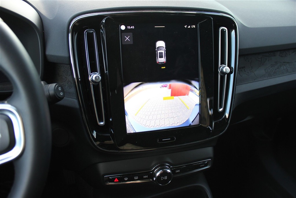 Volvo XC40 Plus billede 12