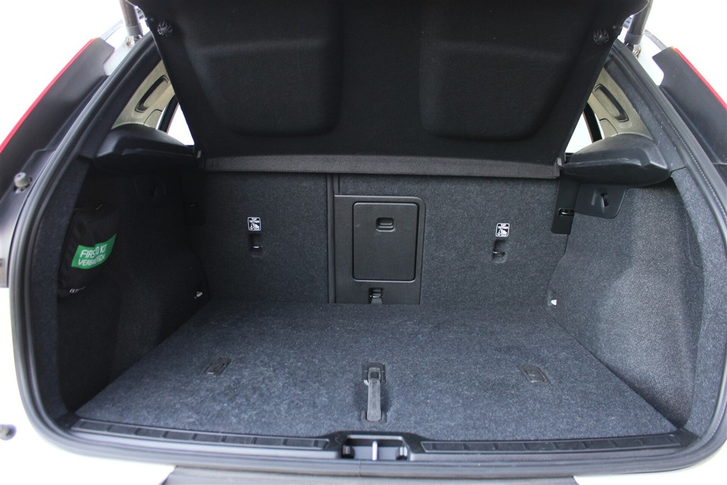 Volvo XC40 Plus billede 21