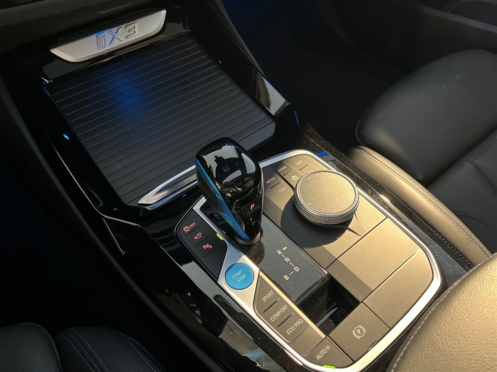 BMW iX3 M-Sport Charged Plus billede 15