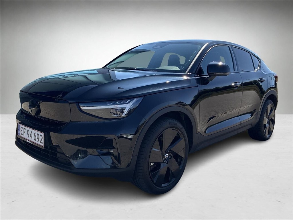 Volvo EC40 Black Edition