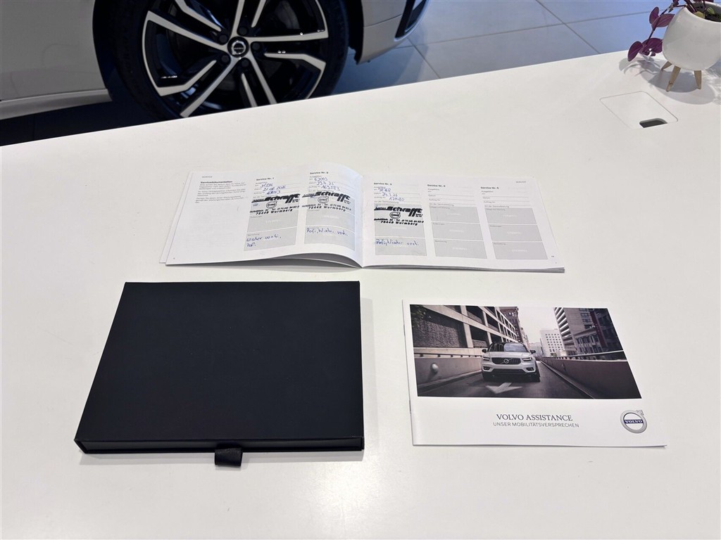 Volvo XC40 Plus billede 12