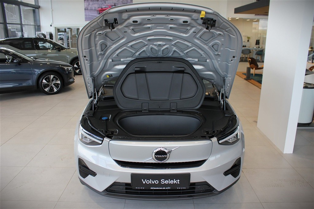 Volvo XC40 Plus billede 13