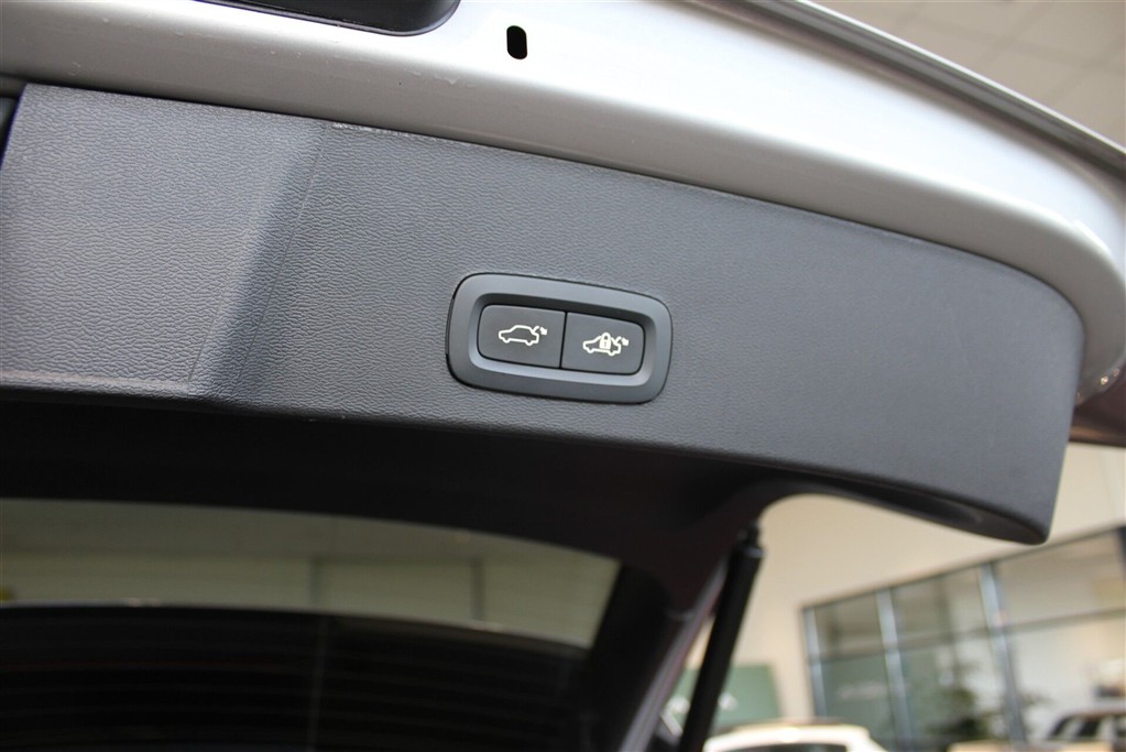 Volvo XC40 Plus billede 15