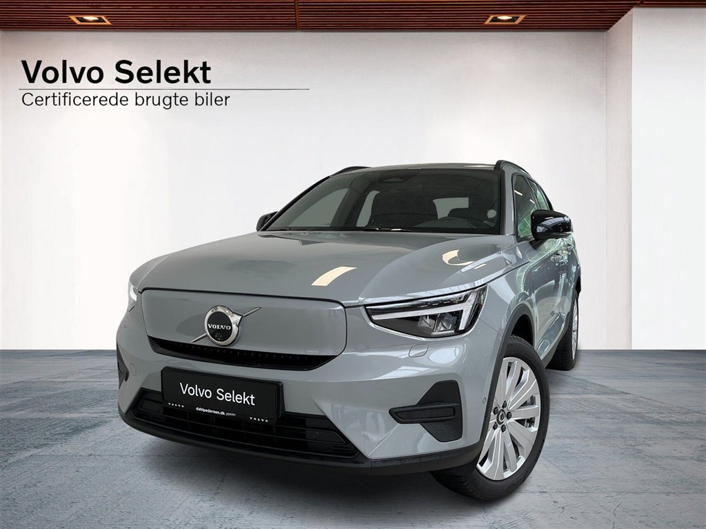 Volvo EX40 Core
