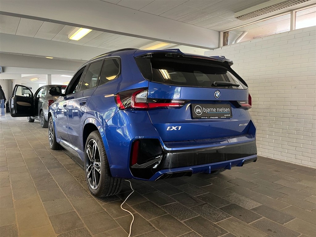 BMW iX1 M-Sport billede 2