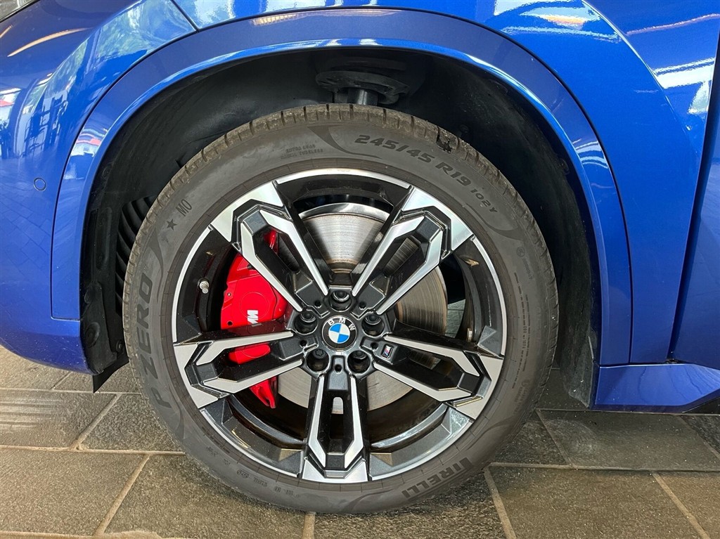 BMW iX1 M-Sport billede 3