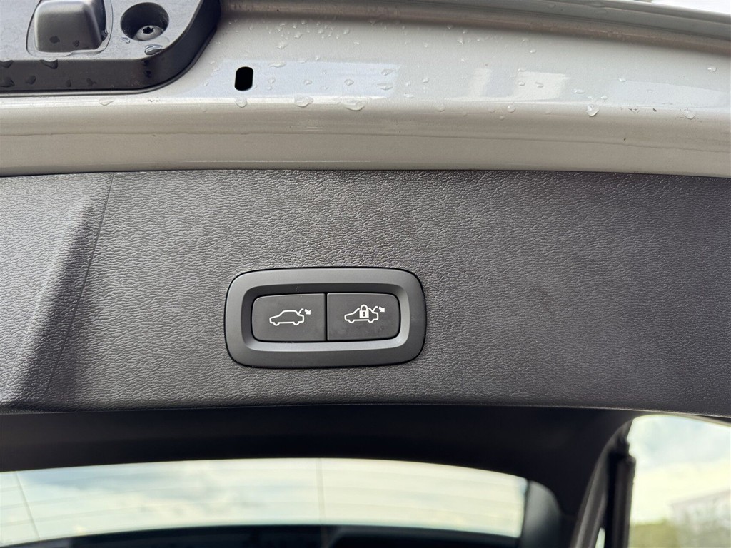 Volvo EX40 Core billede 15