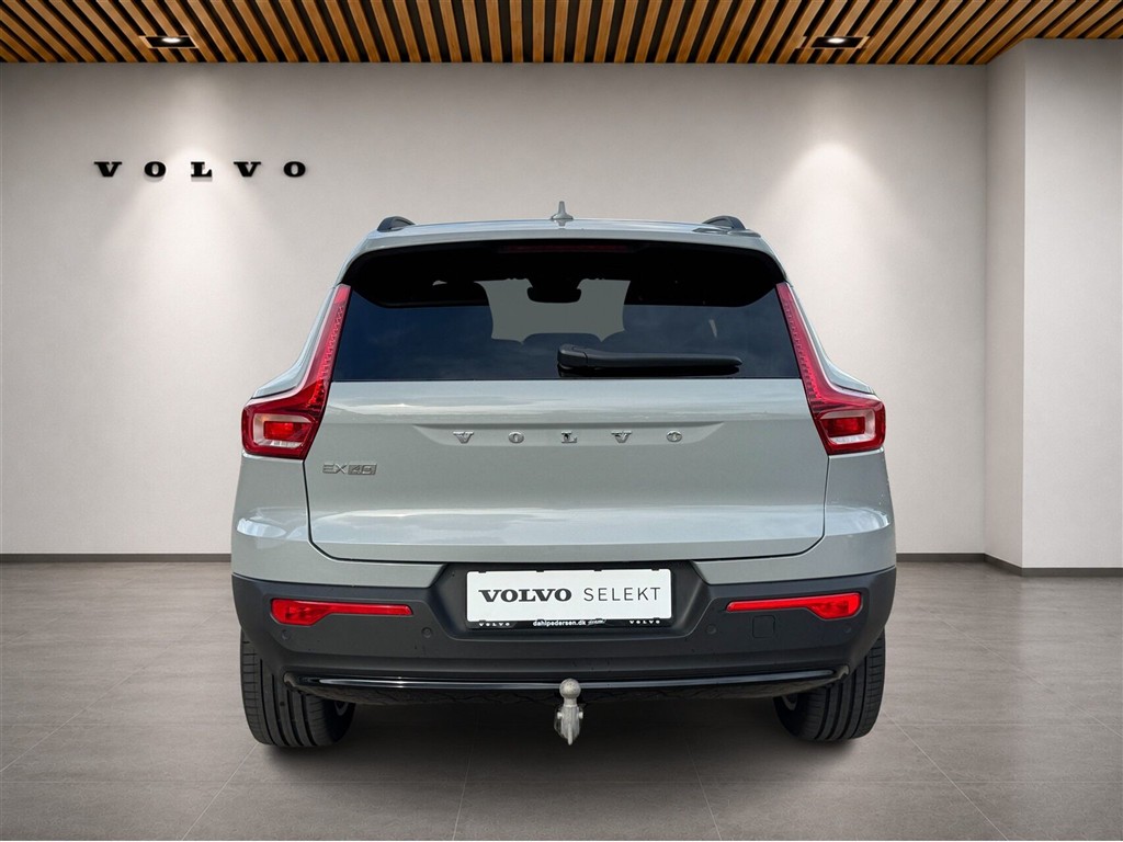 Volvo EX40 Core billede 18