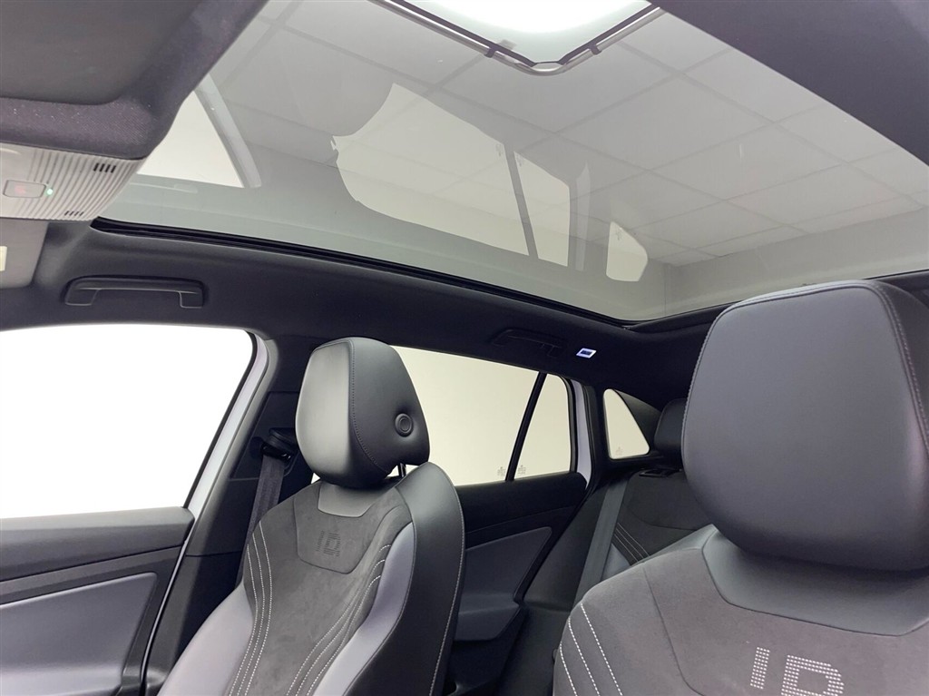 VW ID.4 Pro Performance billede 8