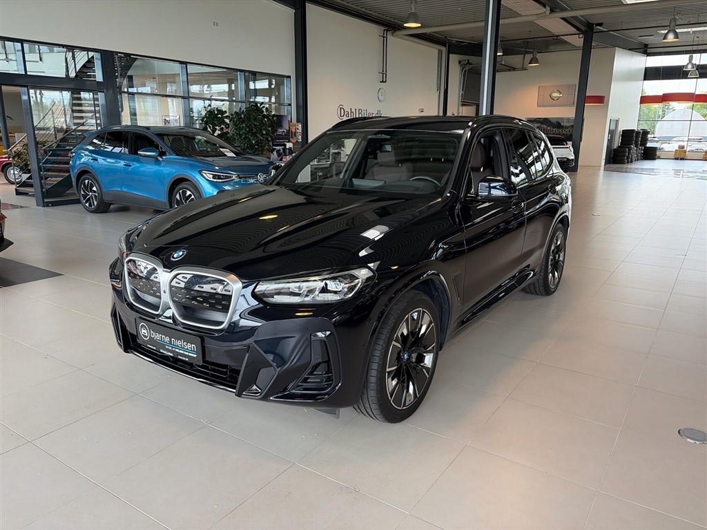 BMW iX3 M-Sport Charged Plus