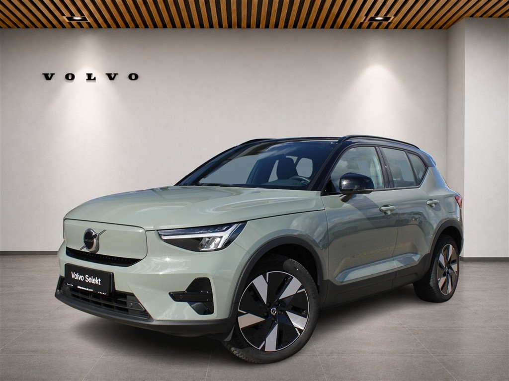 Volvo XC40 Plus