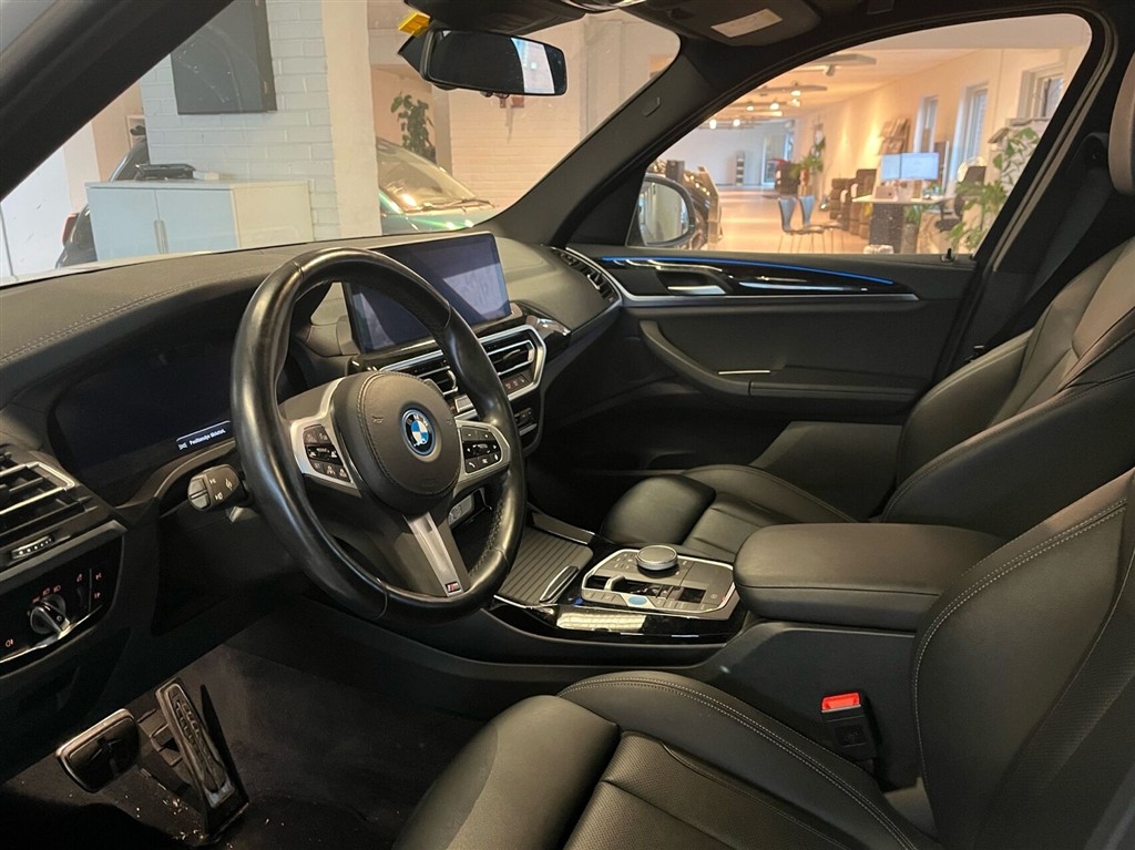 BMW iX3 M-Sport Charged billede 3