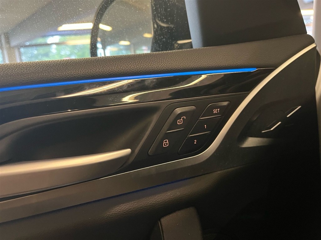 BMW iX3 M-Sport Charged billede 6