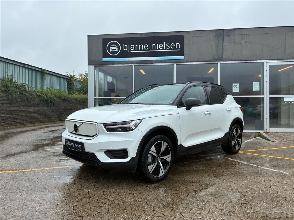 Volvo XC40 Plus