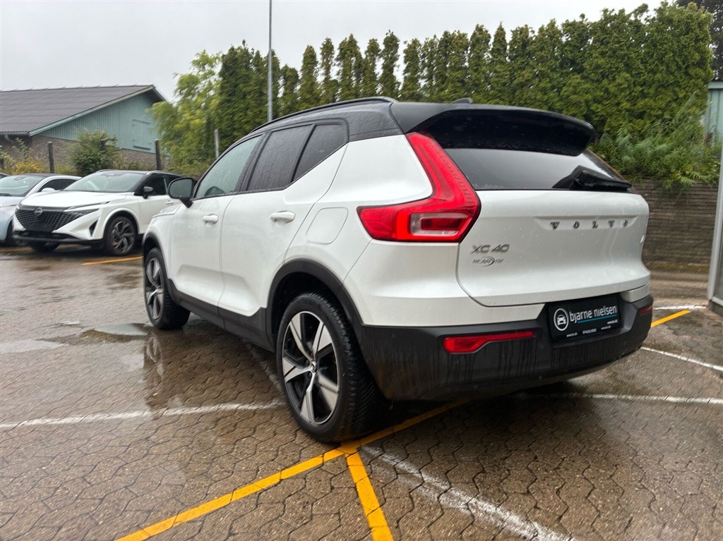 Volvo XC40 Plus billede 2