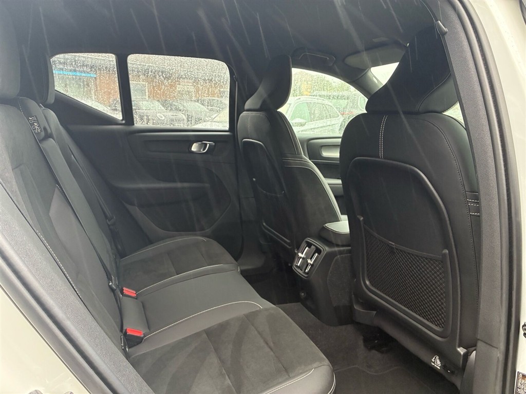 Volvo XC40 Plus billede 5