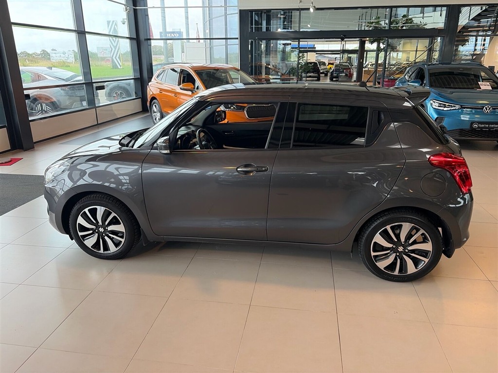 Suzuki Swift Exclusive Gold billede 2