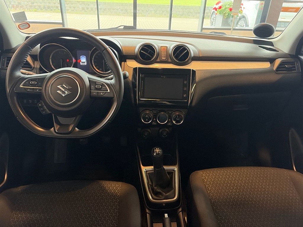 Suzuki Swift Exclusive Gold billede 8