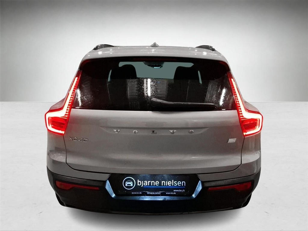 Volvo XC40 Plus billede 11
