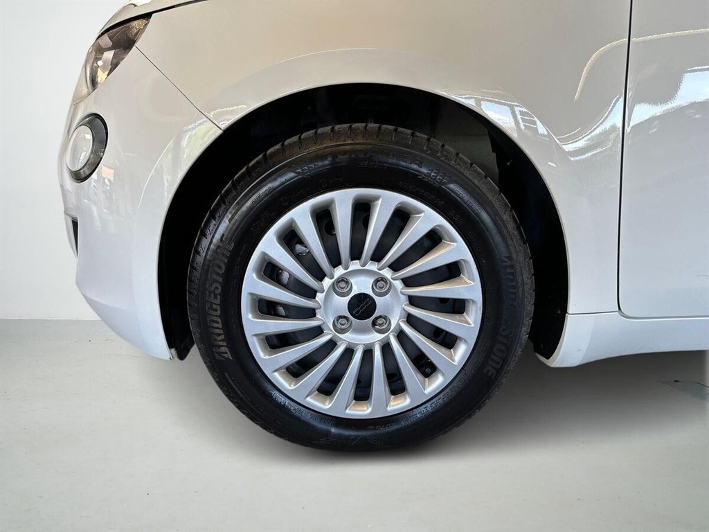 Fiat 500e Icon billede 17