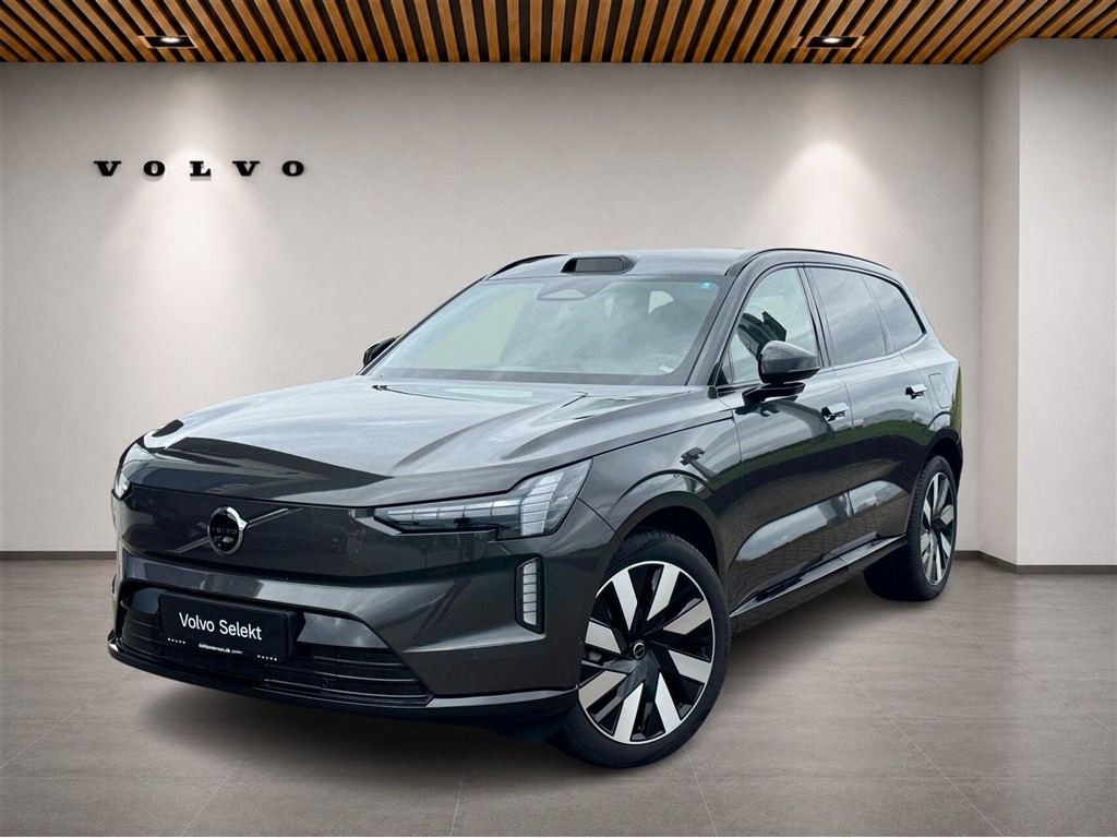 Volvo EX90 