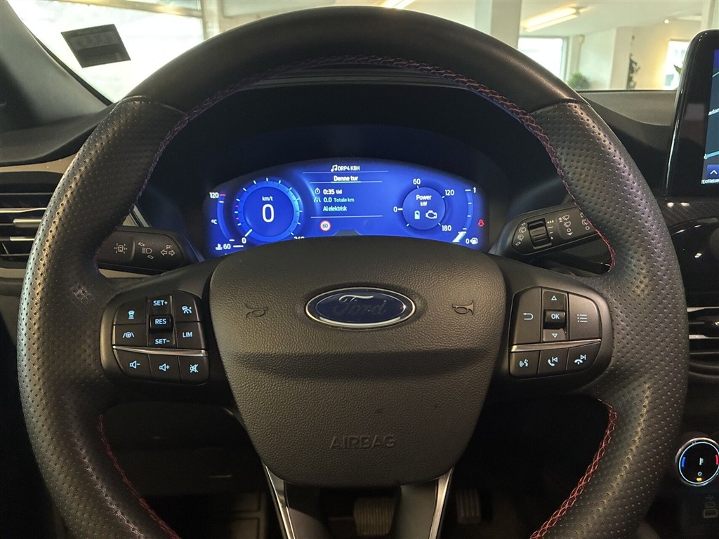 Ford Kuga ST-Line X billede 10
