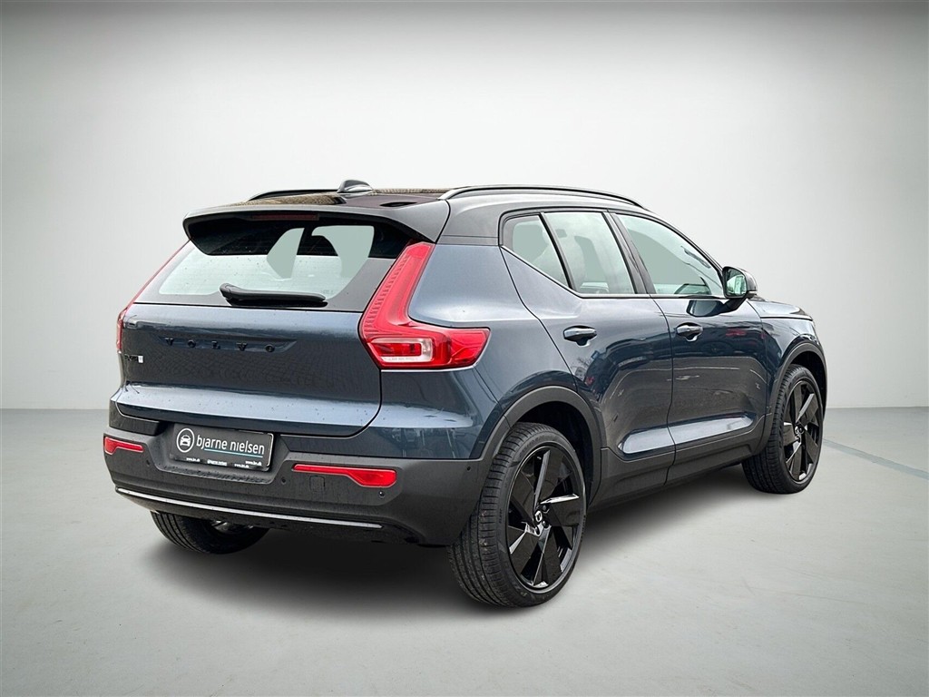Volvo EX40 Black Edition Excess billede 2