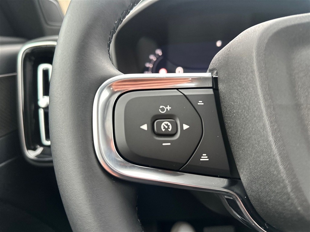Volvo EX40 Black Edition Excess billede 16