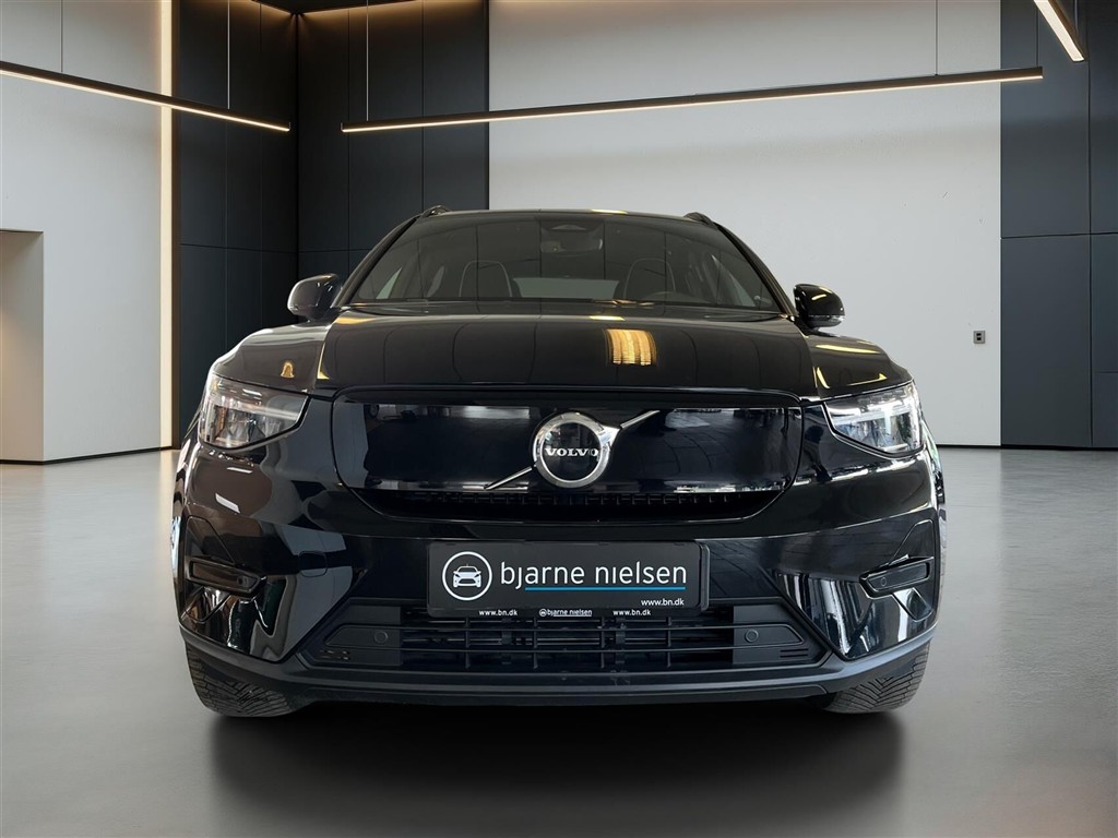 Volvo XC40 Plus billede 2