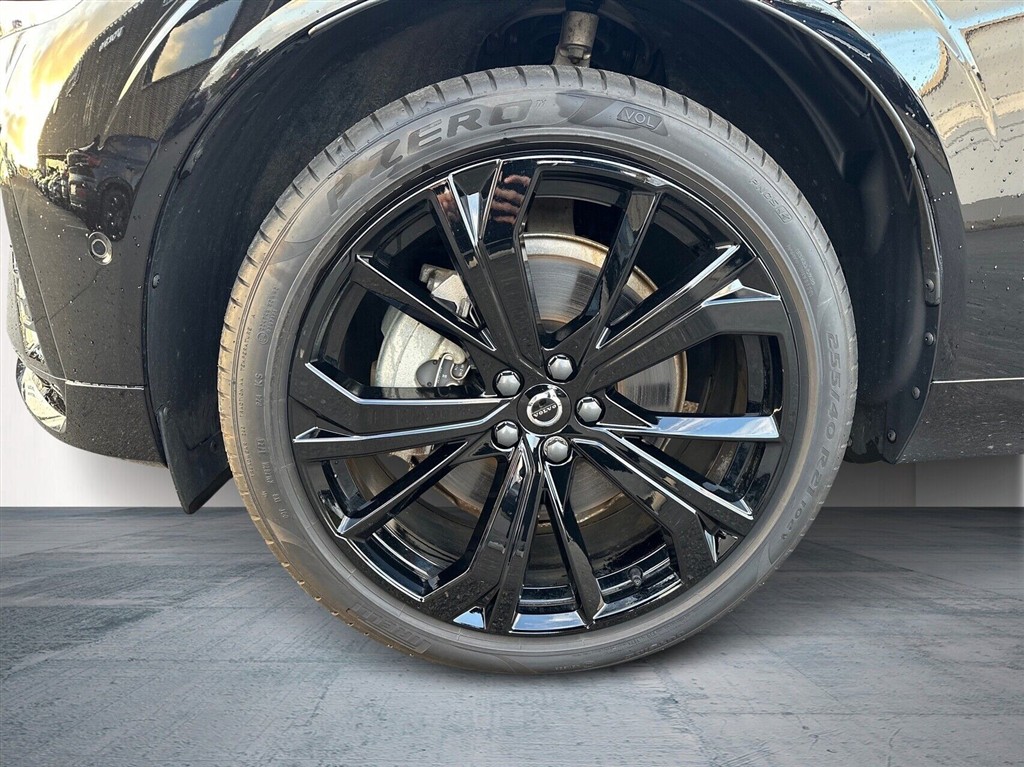 Volvo XC60 Black Edition billede 7