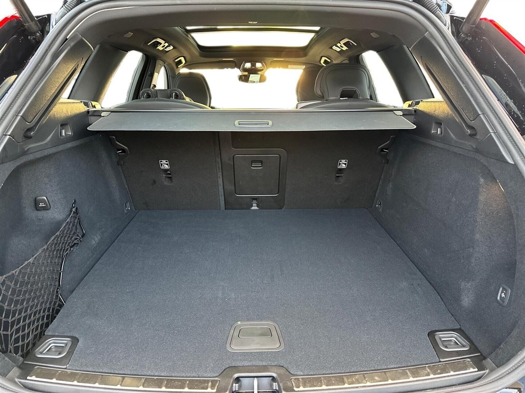 Volvo XC60 Black Edition billede 21