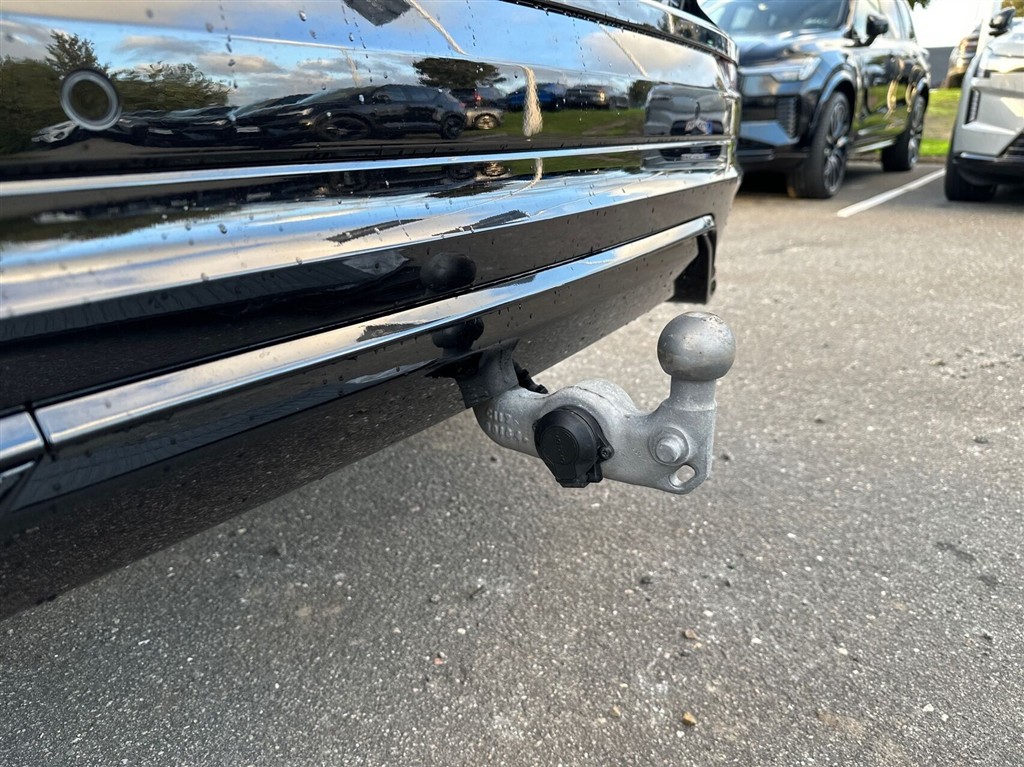 Volvo XC60 Black Edition billede 23