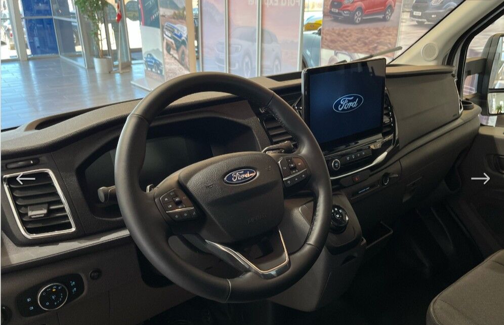 Ford Transit Trend generic.image 11