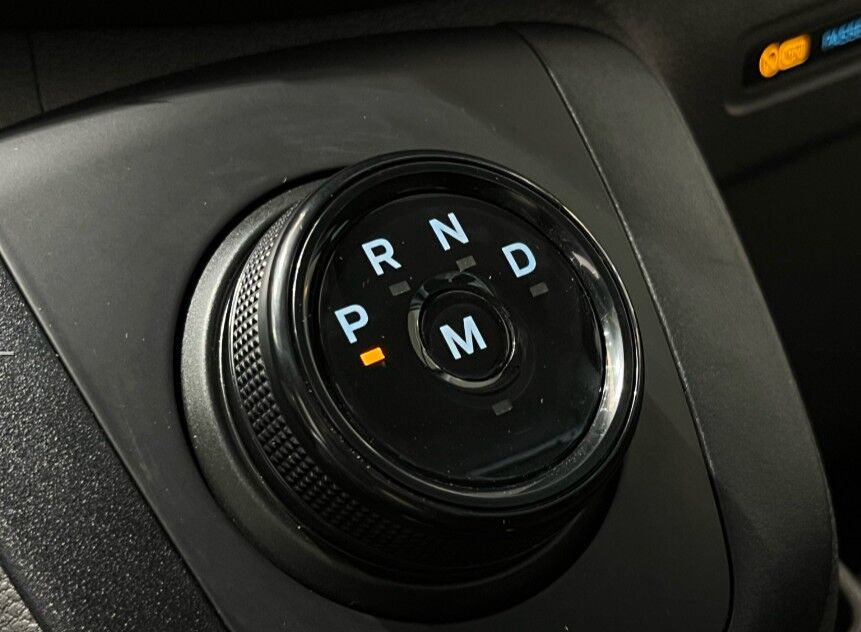 Ford Transit Trend generic.image 14