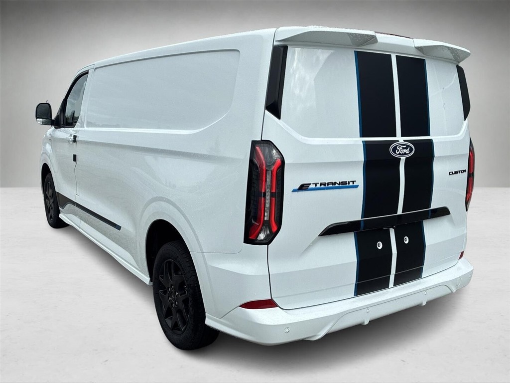 Ford E-Transit Custom Sport billede 3