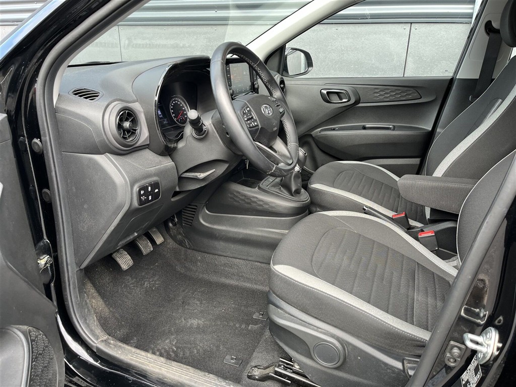 Hyundai i10 Essential billede 5