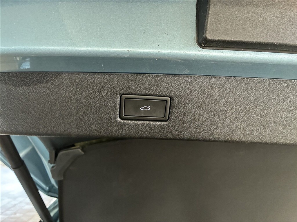 Ford Explorer UR Premium billede 5