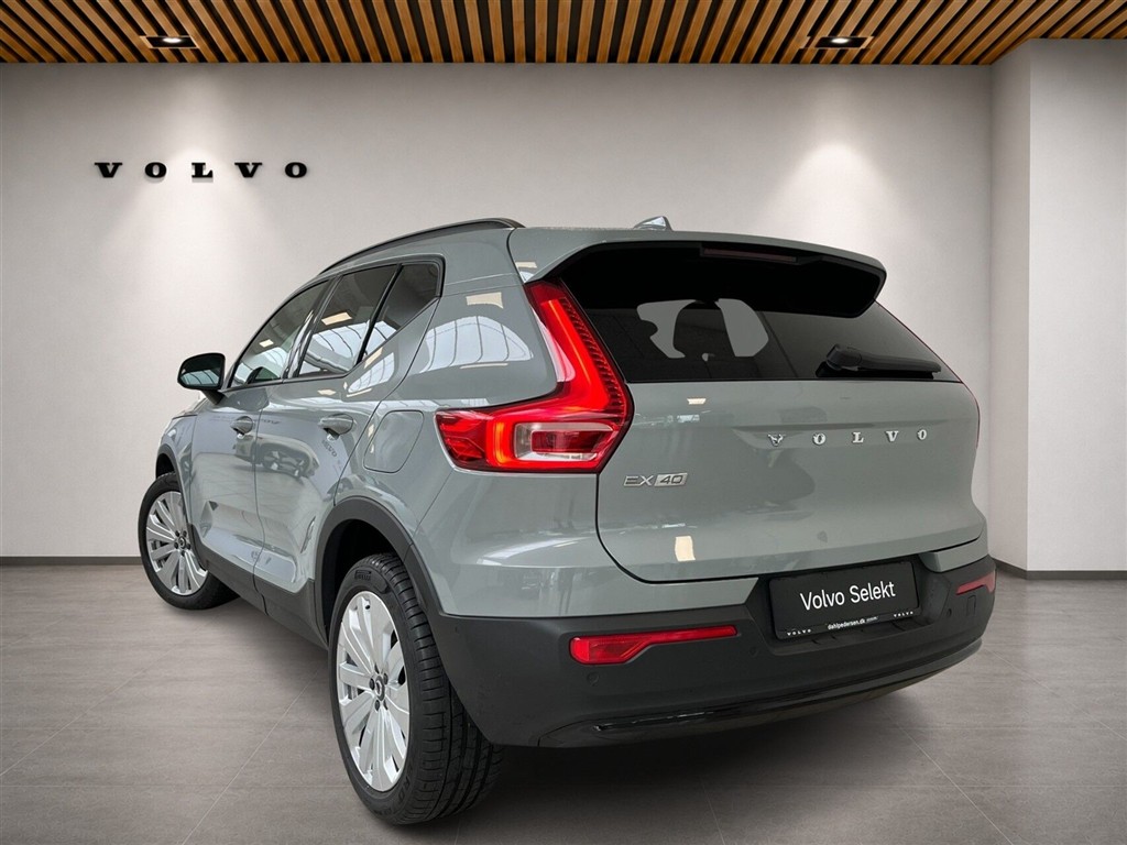 Volvo EX40 Core billede 2
