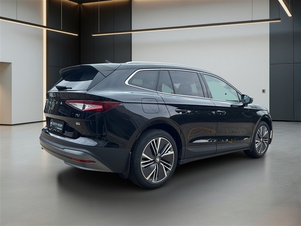 generic.car generic.image 4