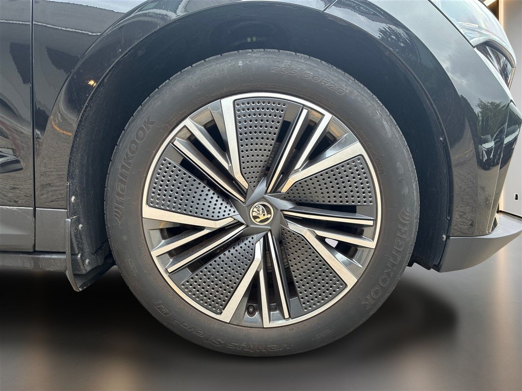 generic.car generic.image 6