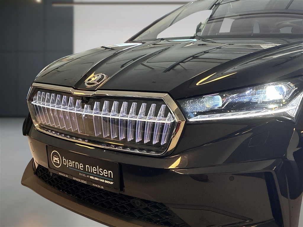 generic.car generic.image 18