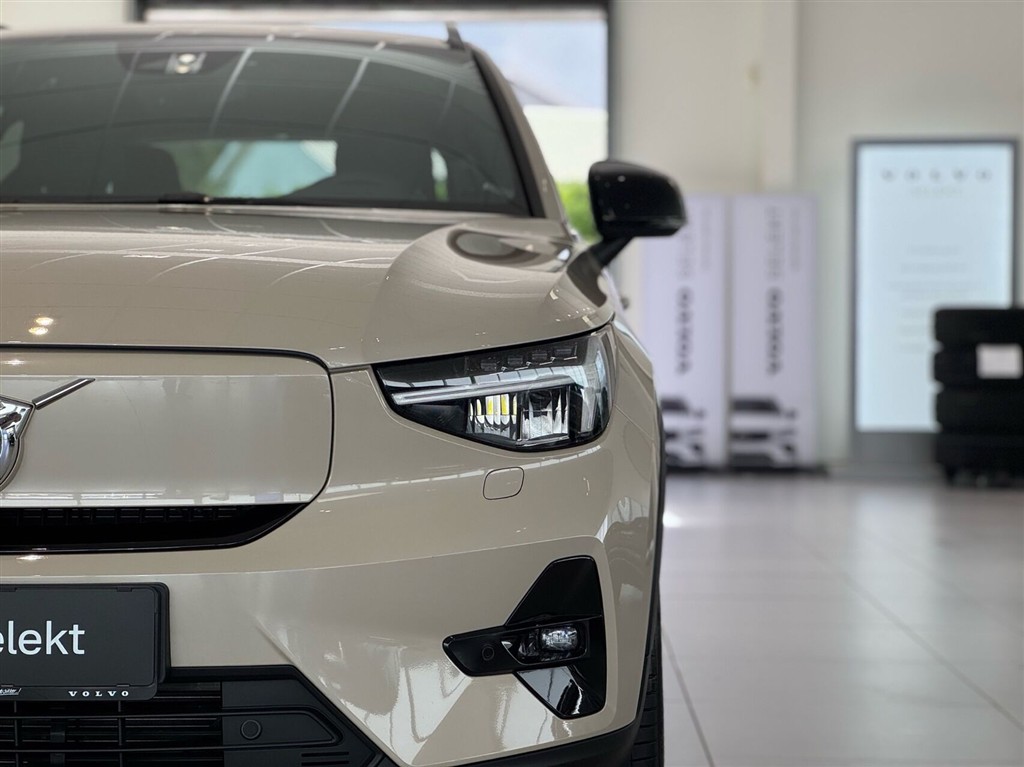 Volvo EX40 Plus billede 22